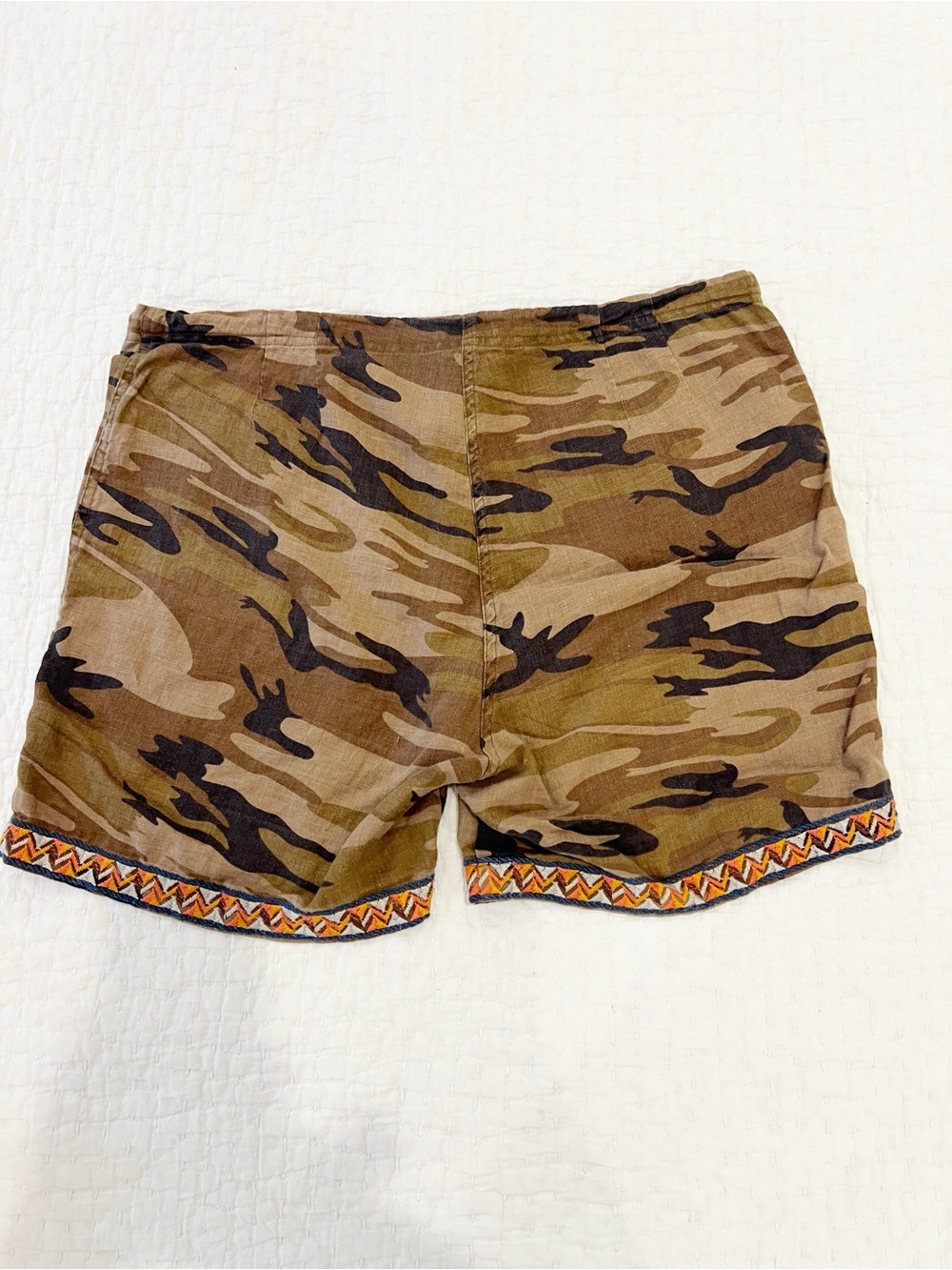 Johnny Was Shorts Womens Large Brown Camo Embroidered Linen Drawstring Pockets - Picture 2 of 14